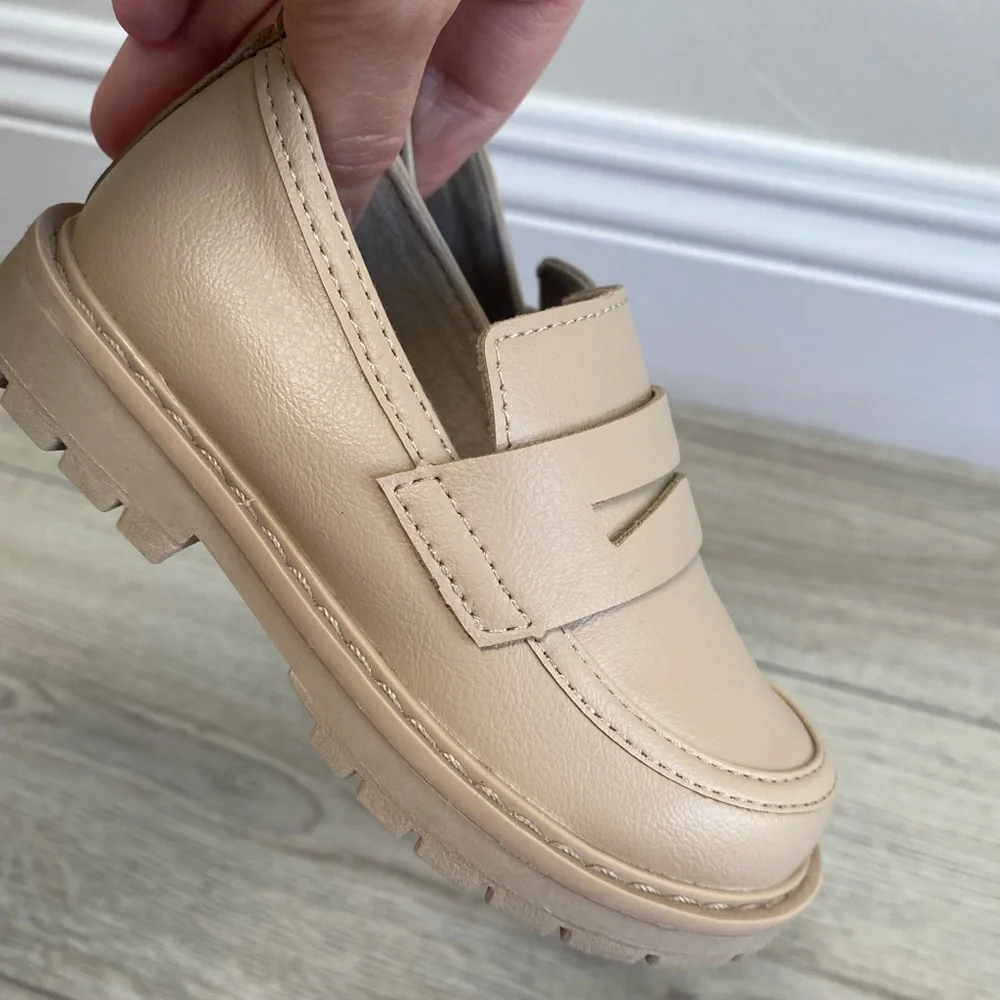 Zara Kids Beige/Tan Slip-On Loafers